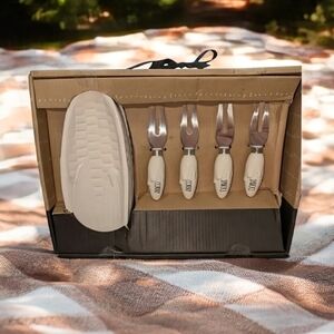 NEW Rae Dunn Corn Trays and Holders